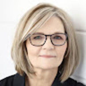 Meet your Posher, Brenda